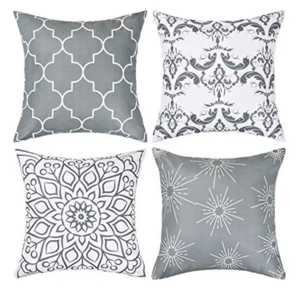 Set of 4 Gray and White Decorative Throw Pillow Covers